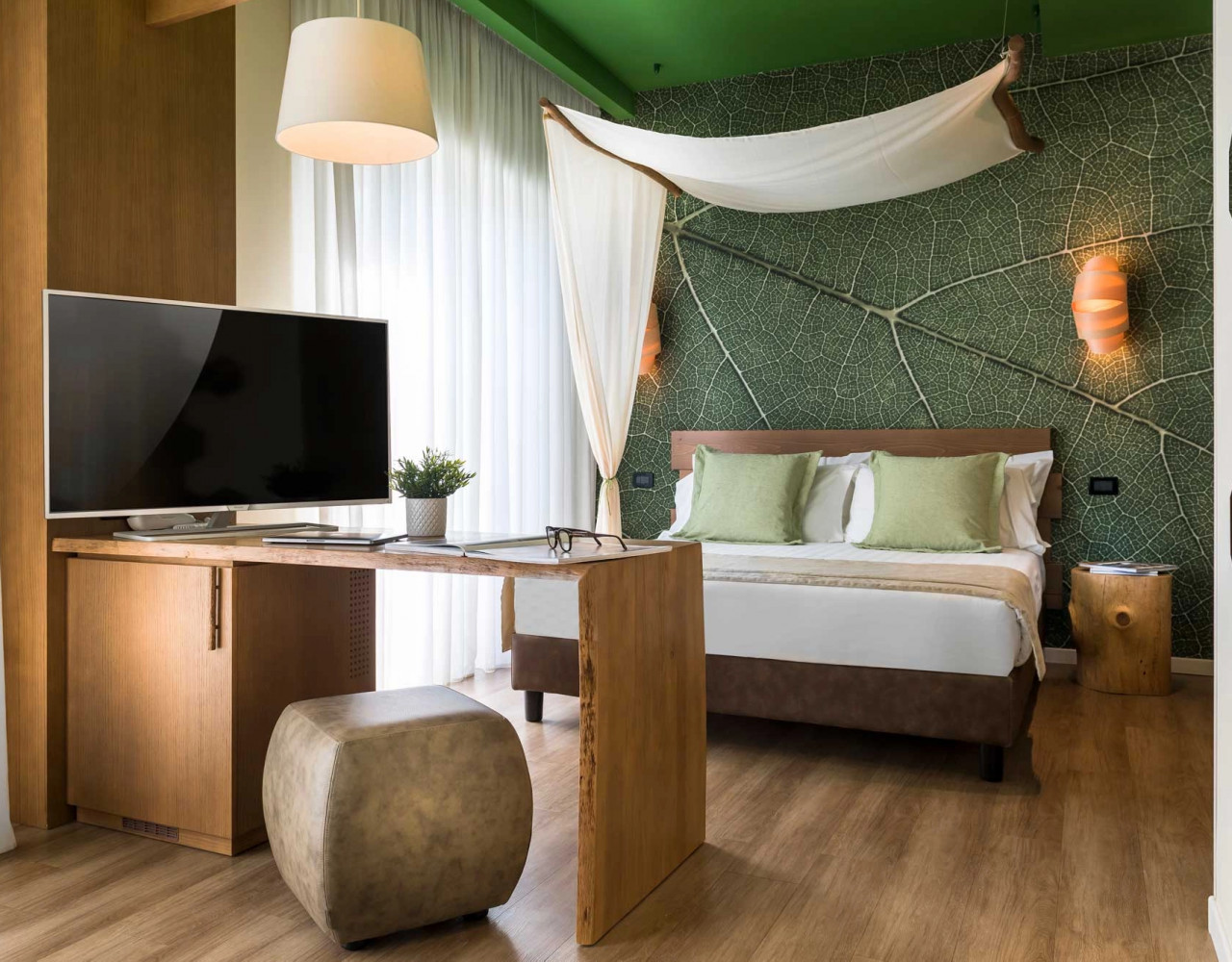 media.Offerta-auto-elettriche-Hotel-Litoraneo-Rimini