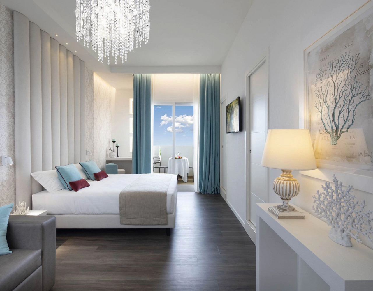 media.Slide-Suite-Stilo-01-Hotel-Litoraneo