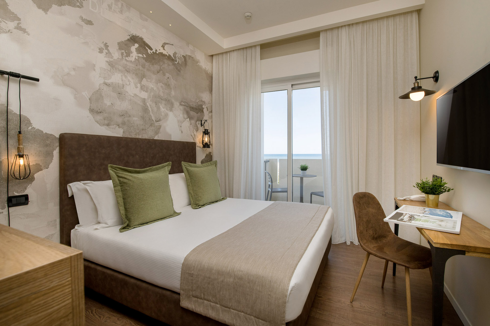 media.Slide-Camere-01-Hotel-Litoraneo