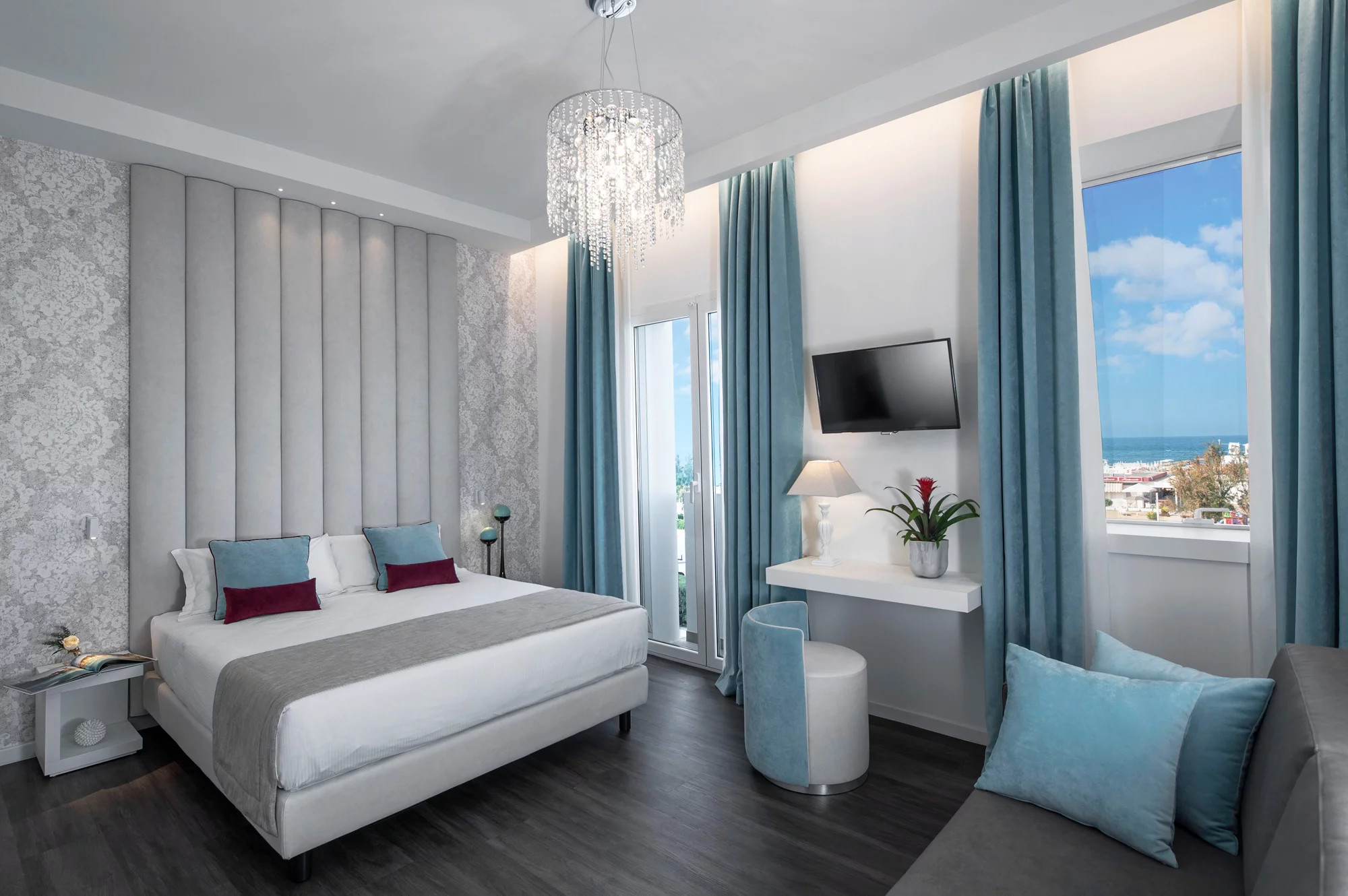media.Slide_SuiteStiloJunior_Hotel_Litoraneo_Rimini
